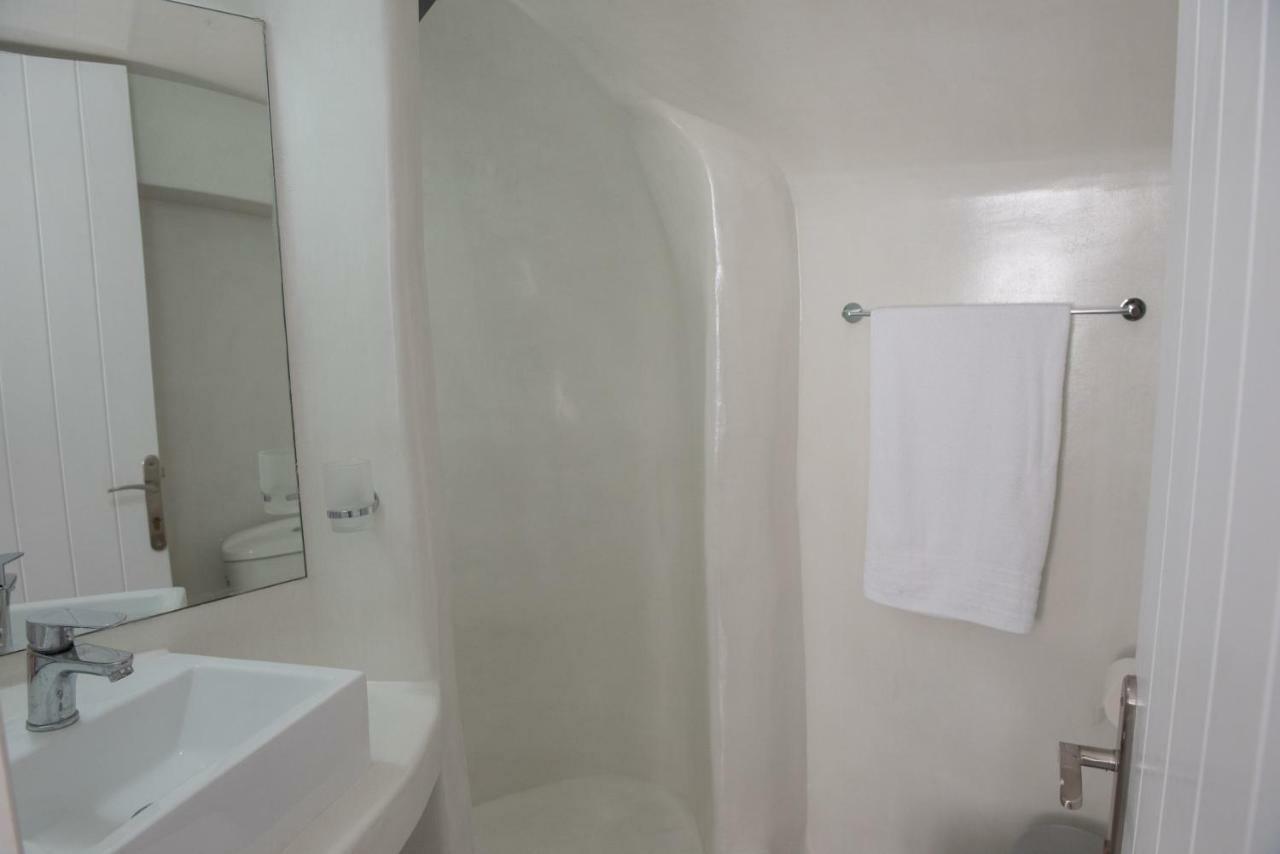 Corrado Caldera Apartments Fira  Zewnętrze zdjęcie